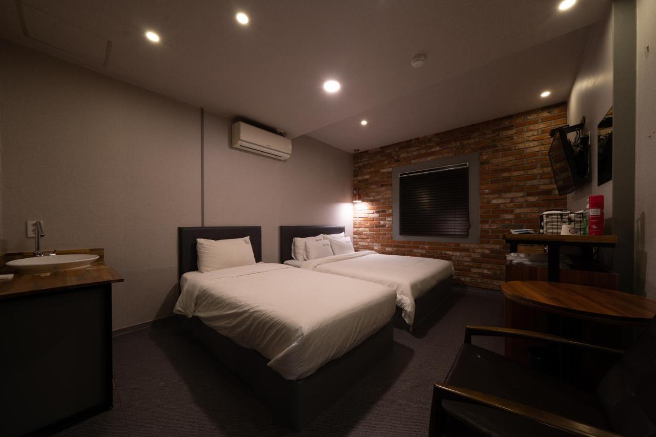 No25 Hotel Yeonsan Busan Buitenkant foto